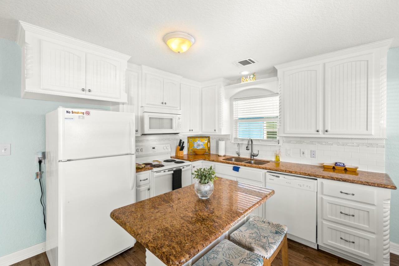 Walk To Beach, Sunset Bay Views, Pet Friendly - Sea Me Relaxin Surfside Beach Εξωτερικό φωτογραφία